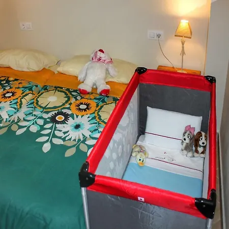 Almudena Suites Apartment *
