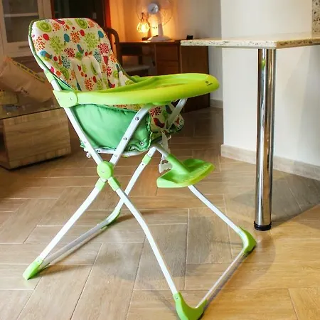 Almudena Suites شقة *